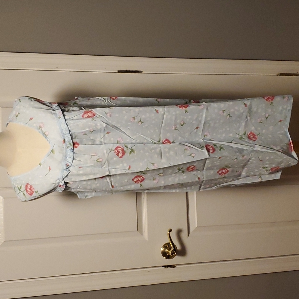 Moon Beams Vintage Floral Nightgown